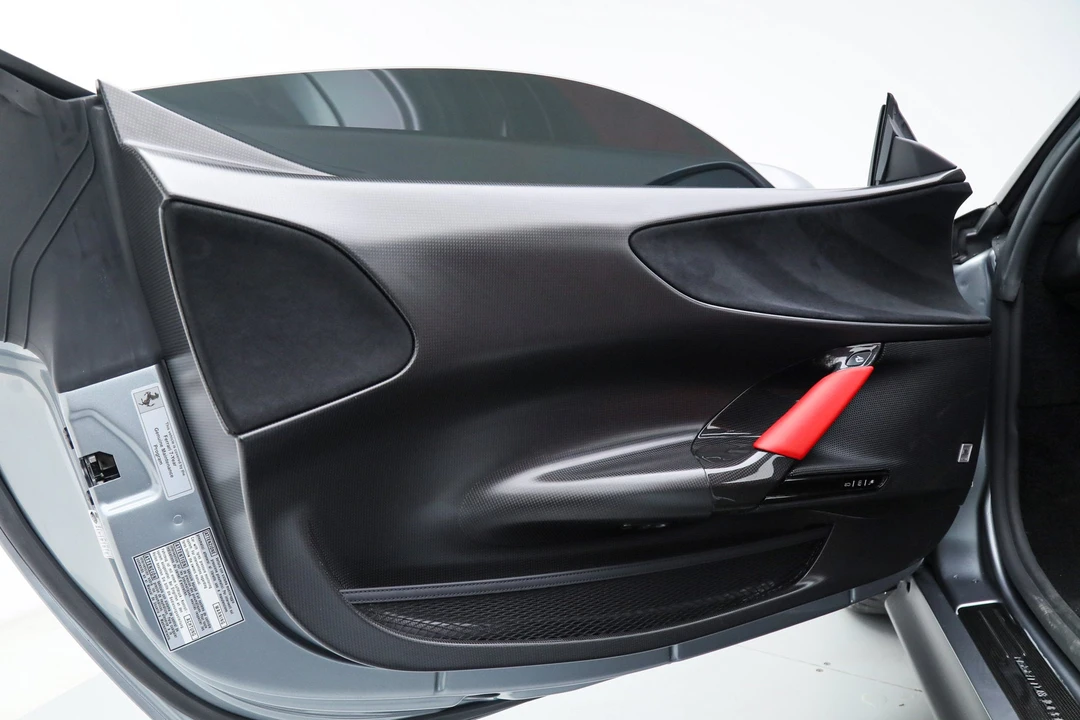 2022 Ferrari SF90 Stradale - Image 29 of 31