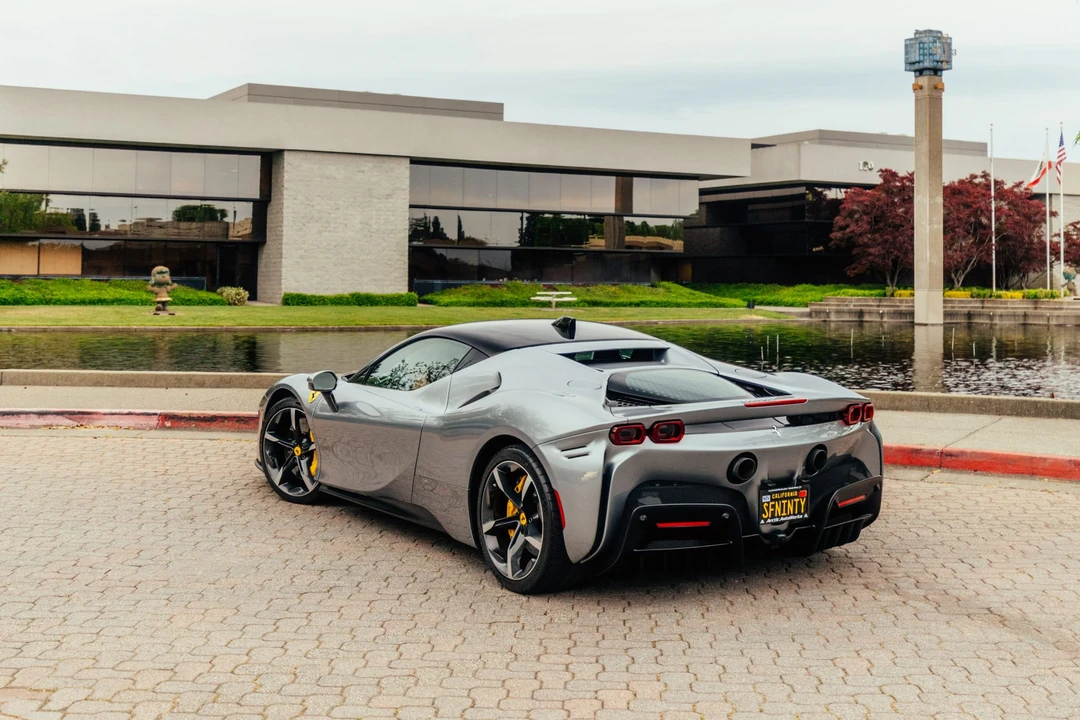 2022 Ferrari SF90 Stradale - Image 28 of 31