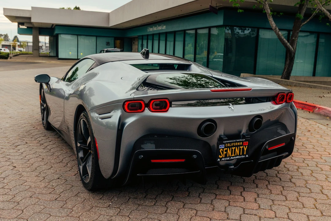 2022 Ferrari SF90 Stradale - Image 27 of 31