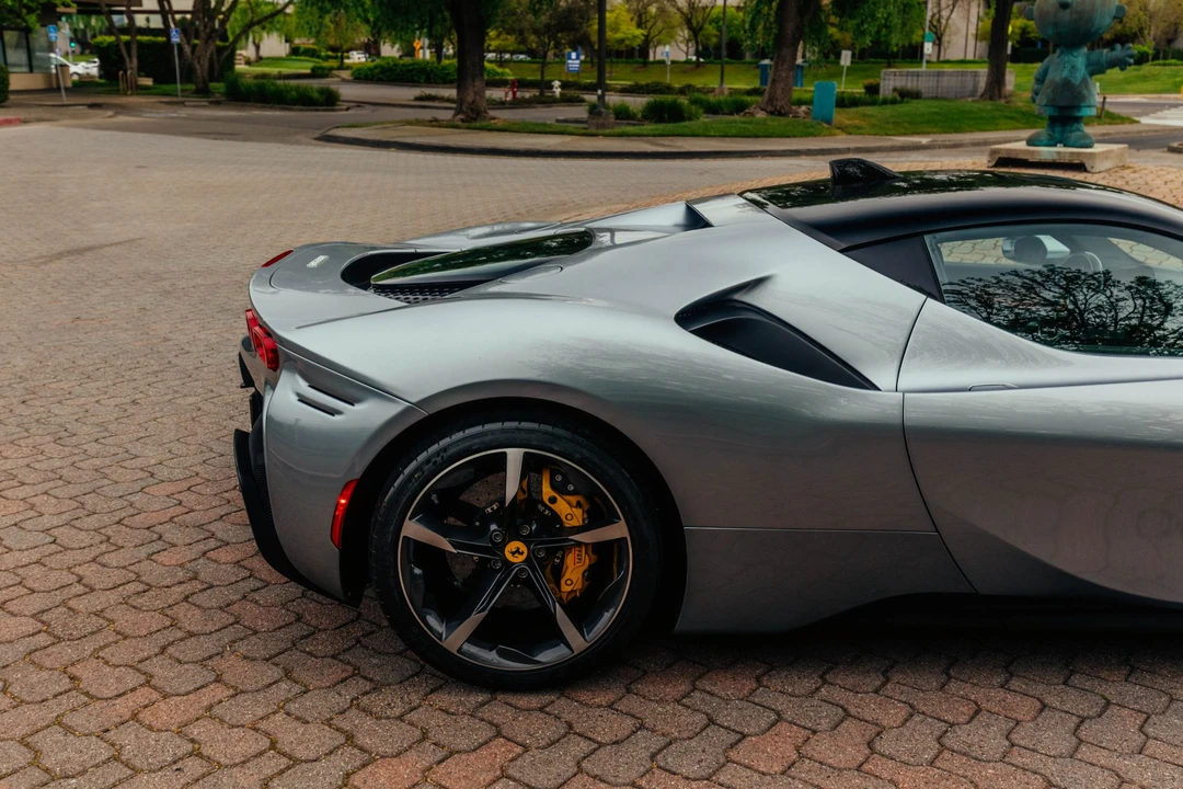 2022 Ferrari SF90 Stradale - Image 31 of 31