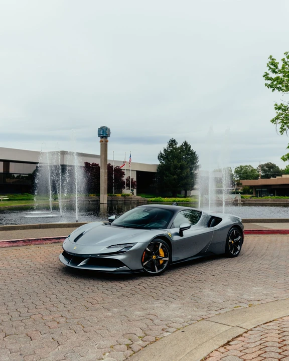 2022 Ferrari SF90 Stradale - Image 4 of 31