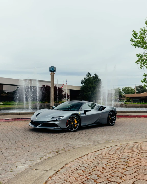 2022 Ferrari SF90 Stradale - Image 5 of 31