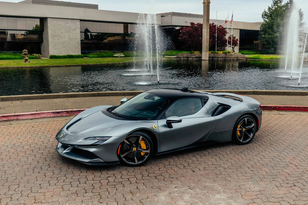 2022 Ferrari SF90 Stradale - Image 2 of 31