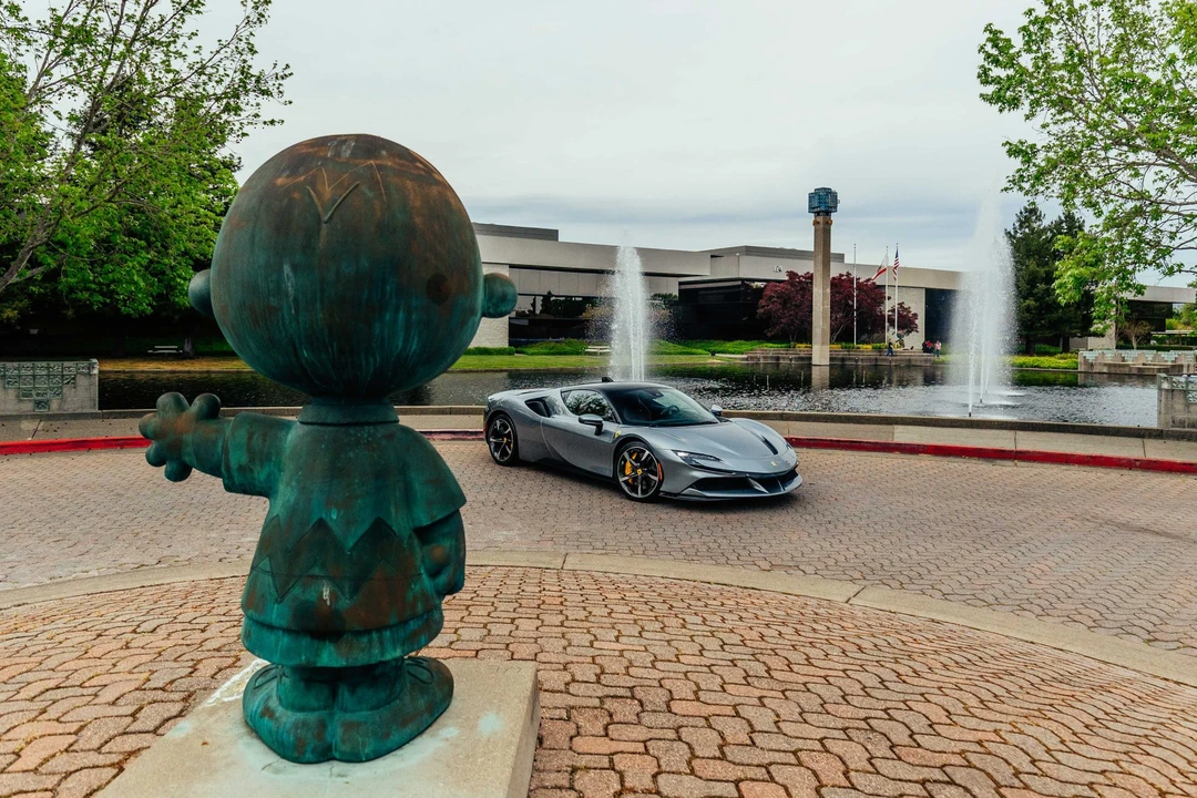 2022 Ferrari SF90 Stradale - Image 14 of 31
