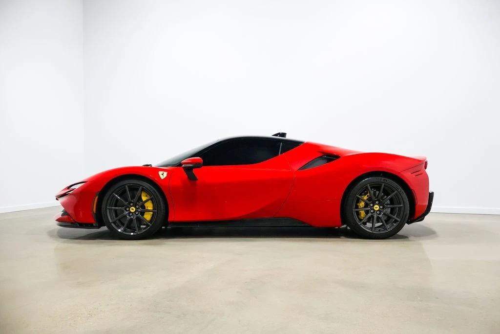 2022 Ferrari SF90 Stradale - Image 13 of 24