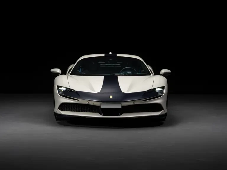2022 Ferrari SF90 Stradale - Image 8 of 31