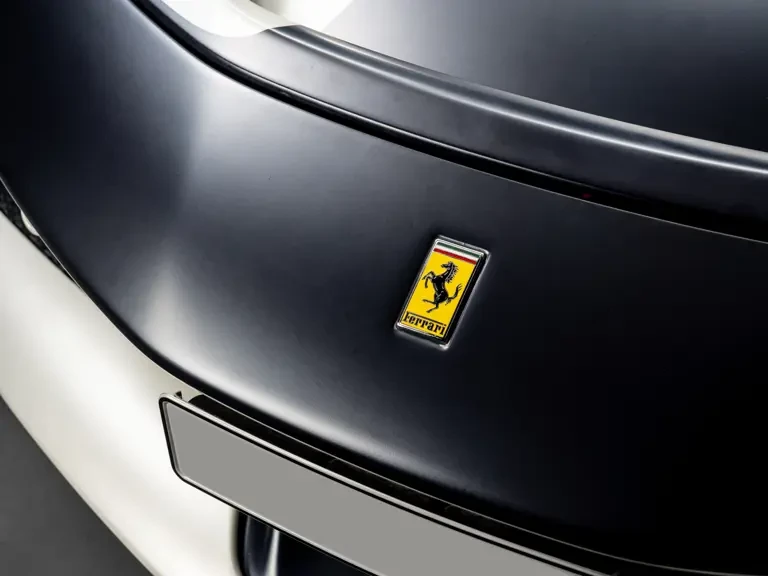 2022 Ferrari SF90 Stradale - Image 7 of 31