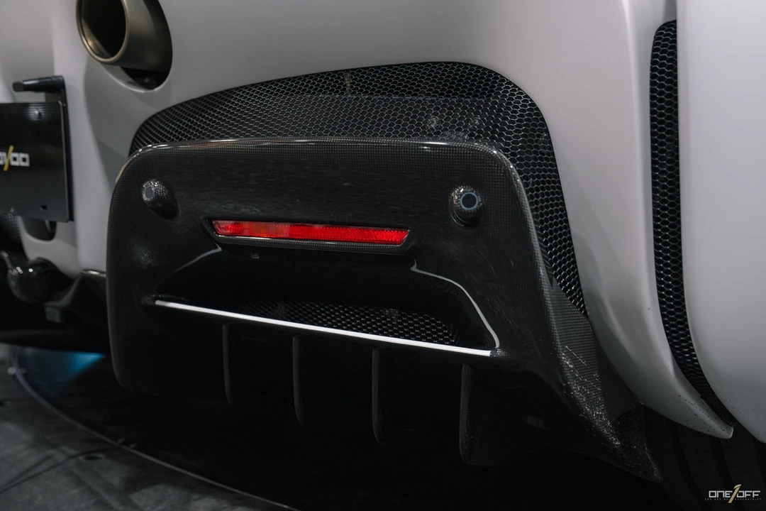 2022 Ferrari SF90 Spider - Image 13 of 21