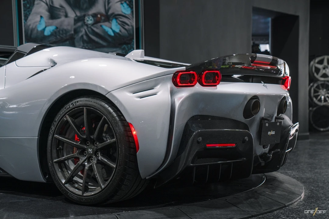 2022 Ferrari SF90 Spider - Image 18 of 21