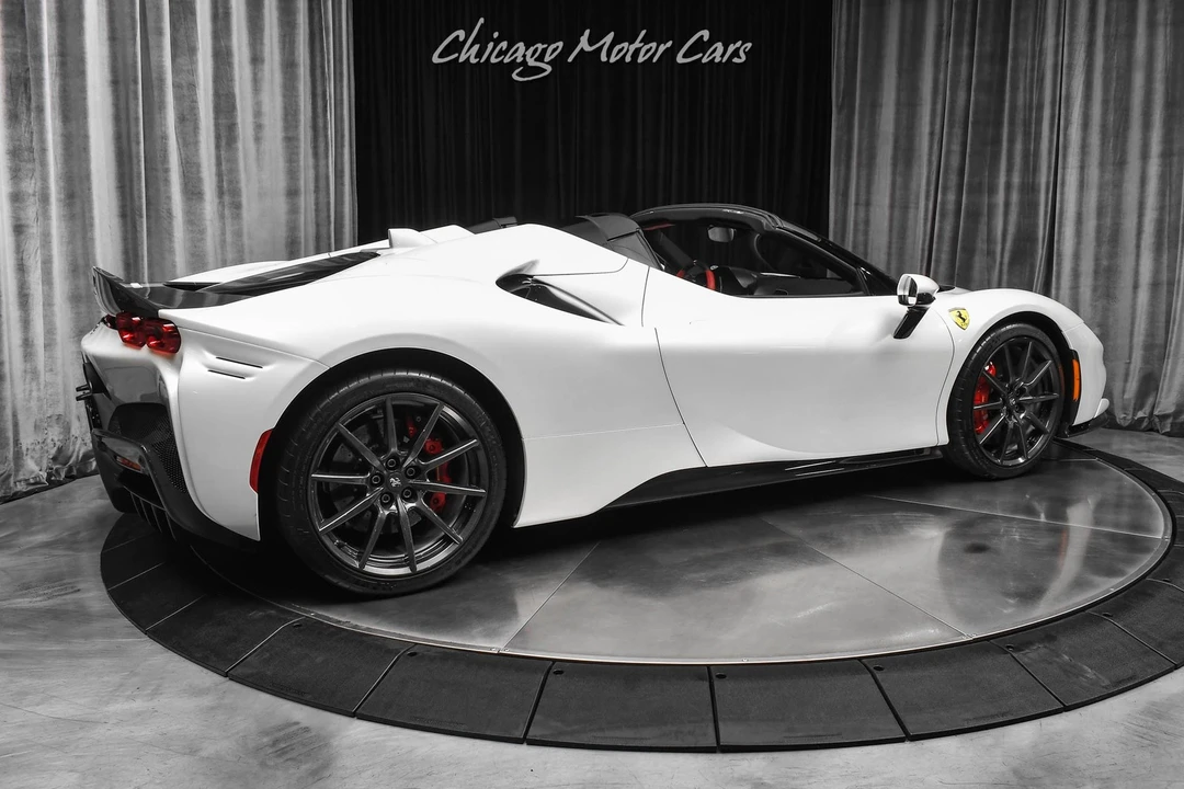 2022 Ferrari SF90 Spider - Image 5 of 31