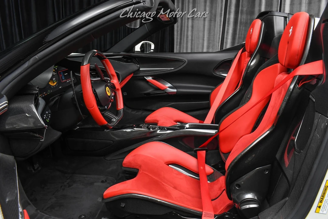 2022 Ferrari SF90 Spider - Image 22 of 31
