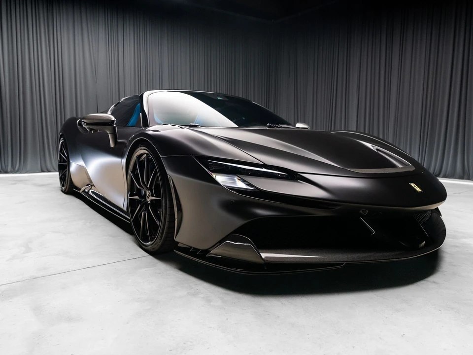 2022 Ferrari SF90 Spider - Image 20 of 31