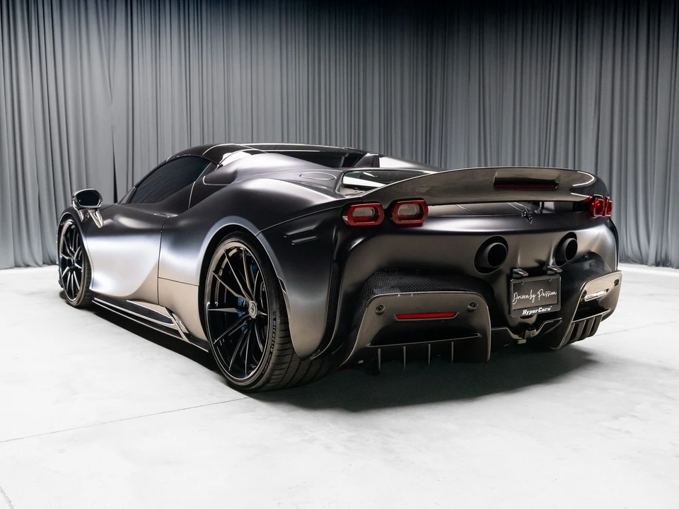 2022 Ferrari SF90 Spider - Image 5 of 31
