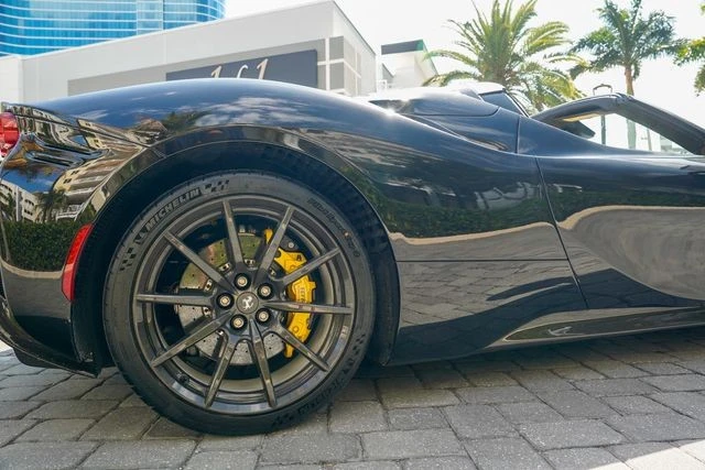 2022 Ferrari SF90 Spider - Image 30 of 31