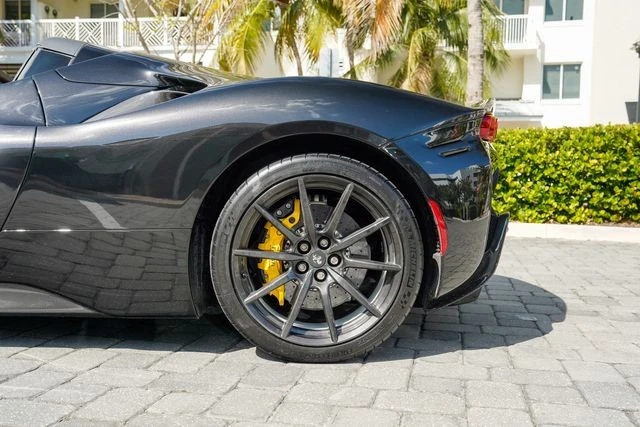 2022 Ferrari SF90 Spider - Image 16 of 21