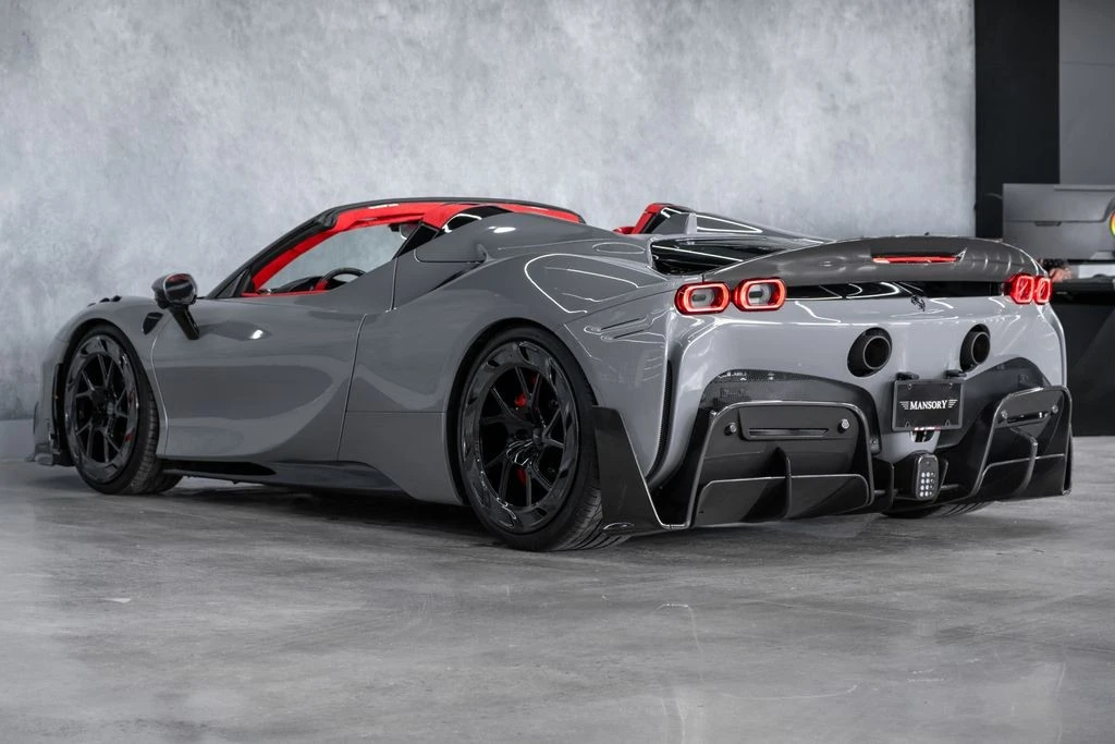 2022 Ferrari SF90 Spider - Image 17 of 31