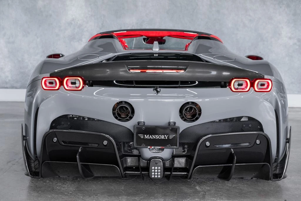 2022 Ferrari SF90 Spider - Image 19 of 31