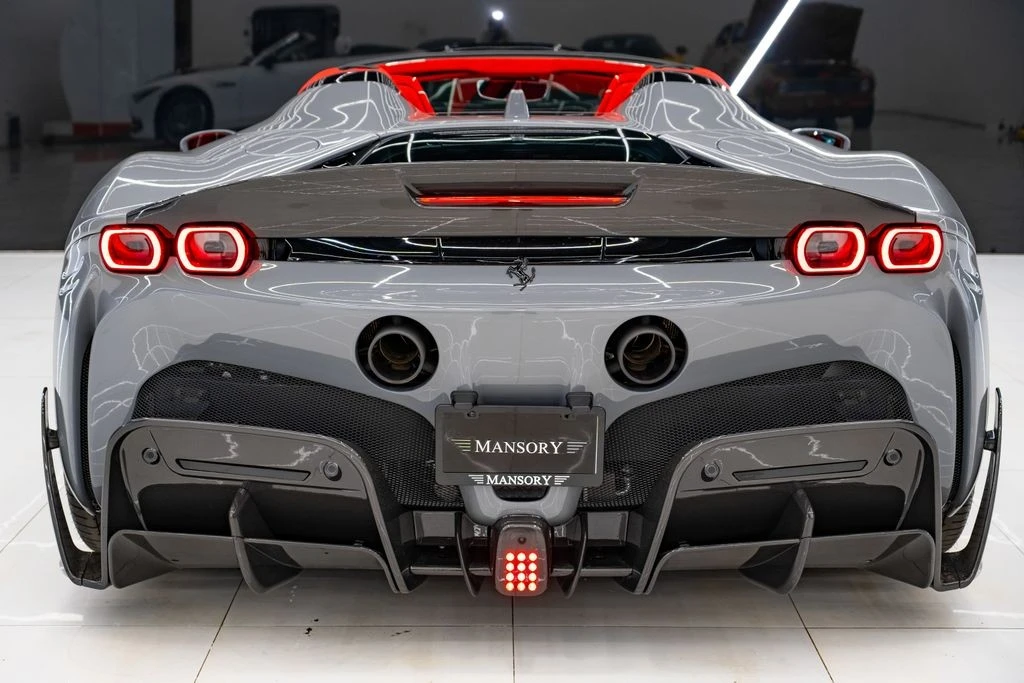 2022 Ferrari SF90 Spider - Image 13 of 31
