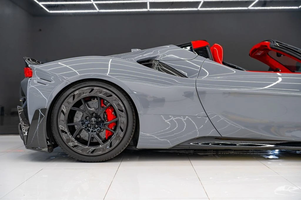 2022 Ferrari SF90 Spider - Image 5 of 31