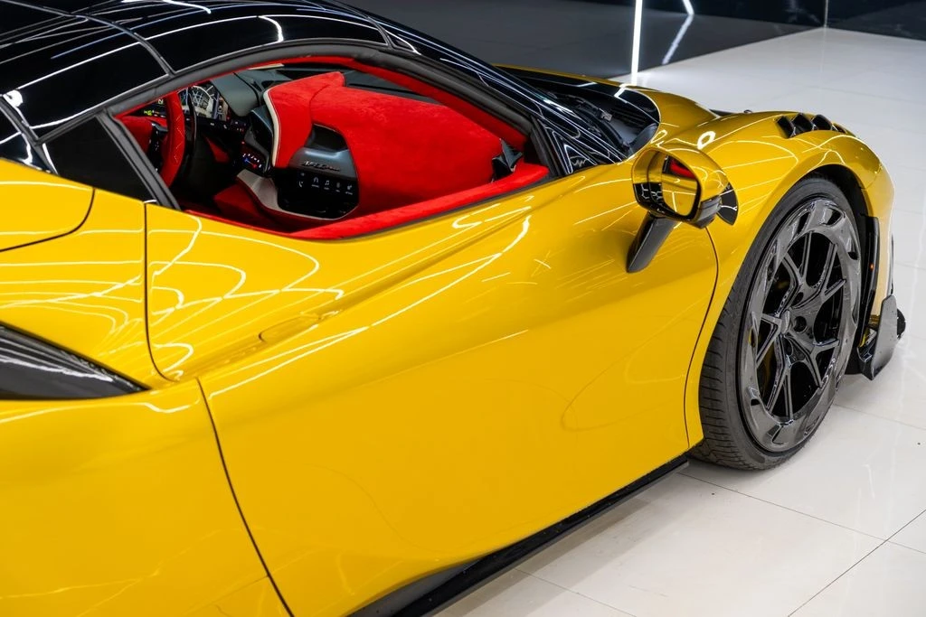 2022 Ferrari SF90 Spider - Image 16 of 21