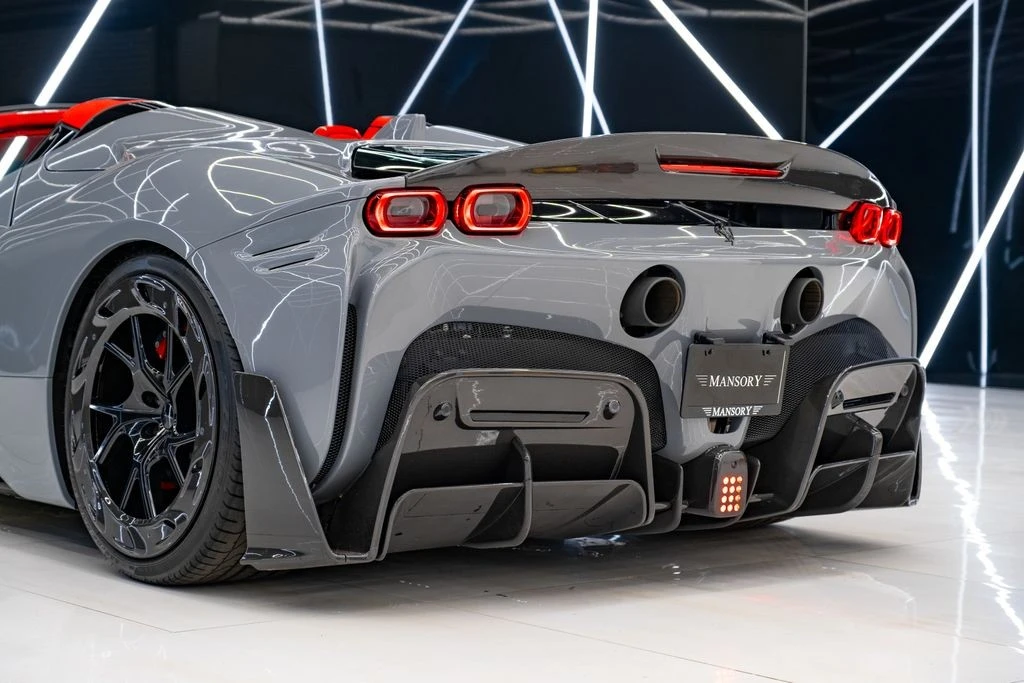 2022 Ferrari SF90 Spider - Image 9 of 31
