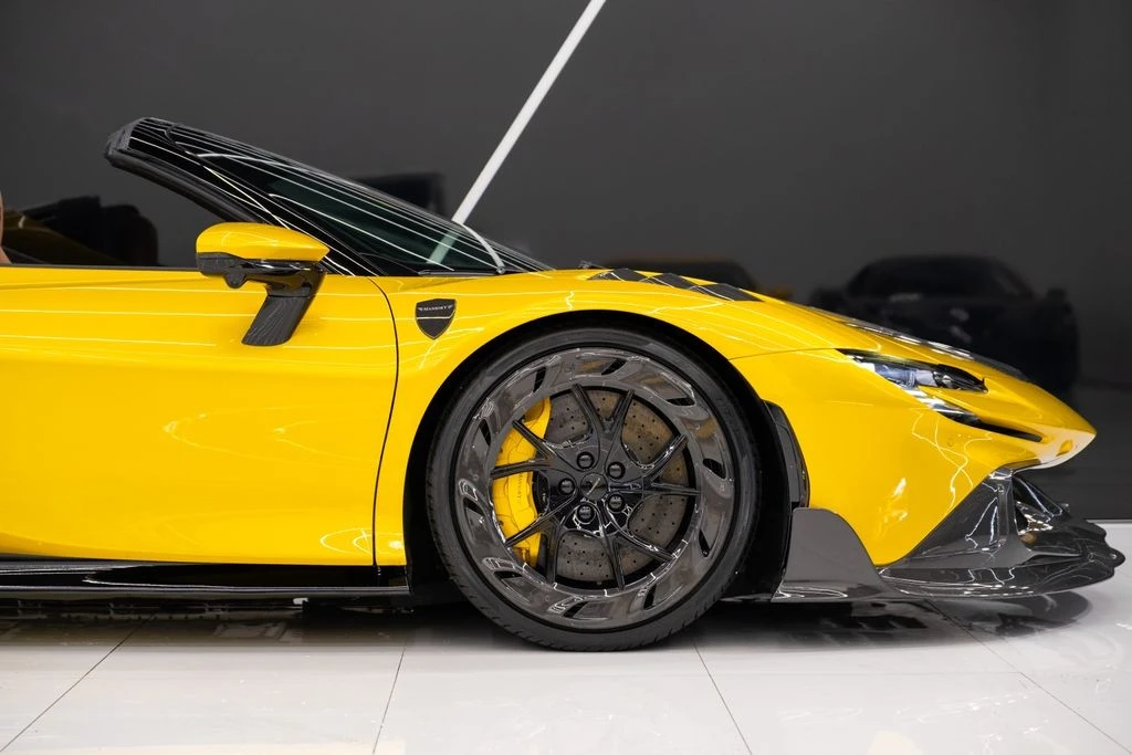 2022 Ferrari SF90 Spider - Image 19 of 21