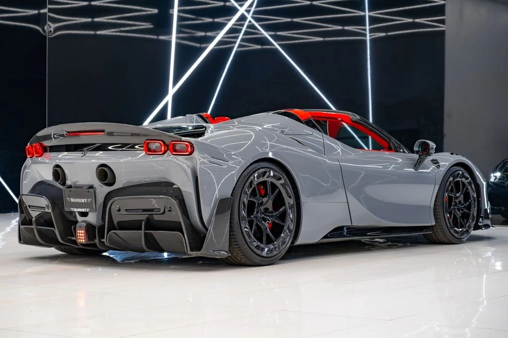 2022 Ferrari SF90 Spider - Image 12 of 31
