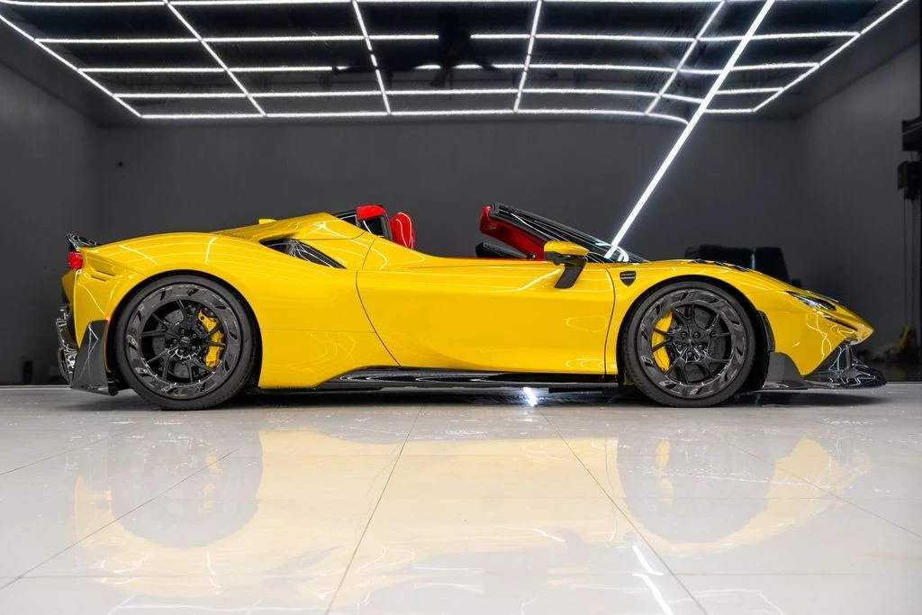 2022 Ferrari SF90 Spider - Image 9 of 21