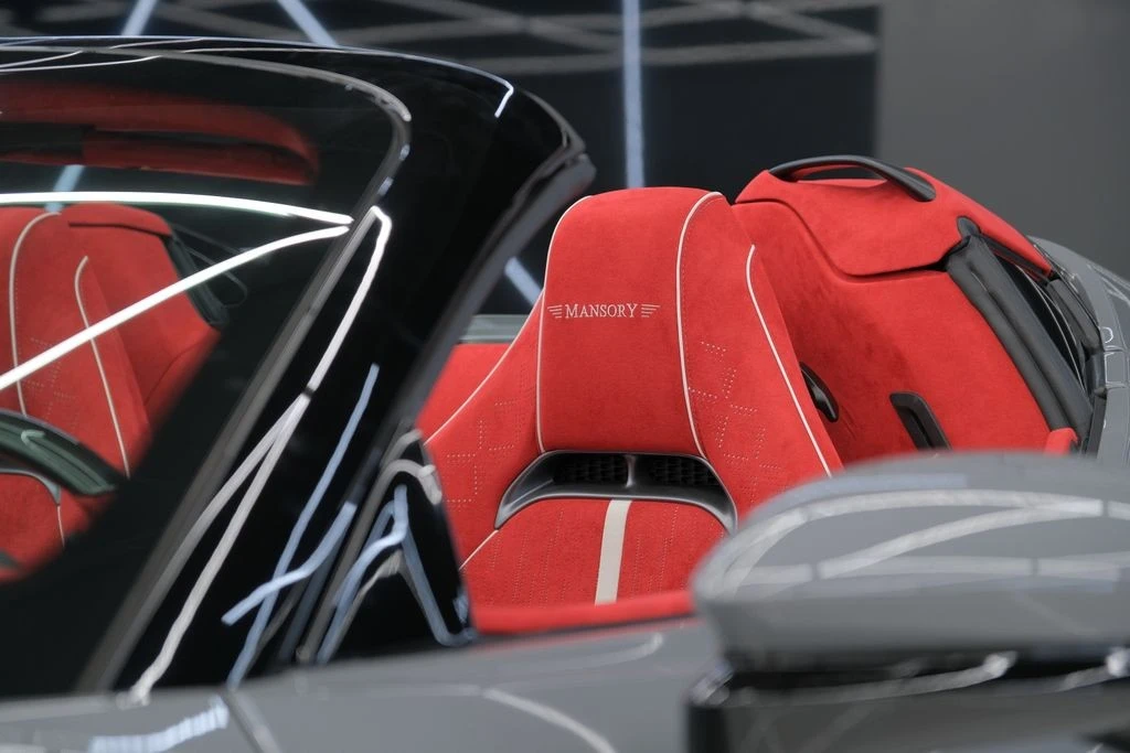 2022 Ferrari SF90 Spider - Image 23 of 31