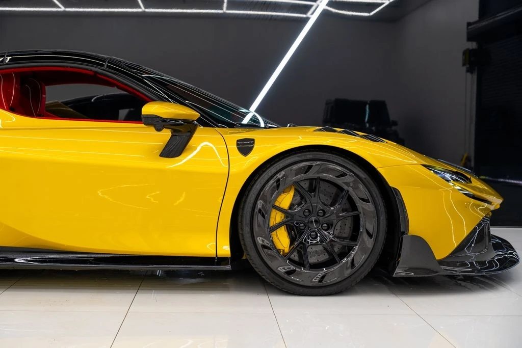 2022 Ferrari SF90 Spider - Image 15 of 21