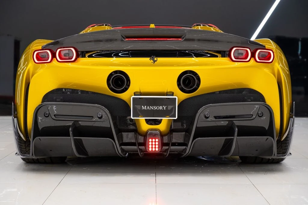 2022 Ferrari SF90 Spider - Image 20 of 21