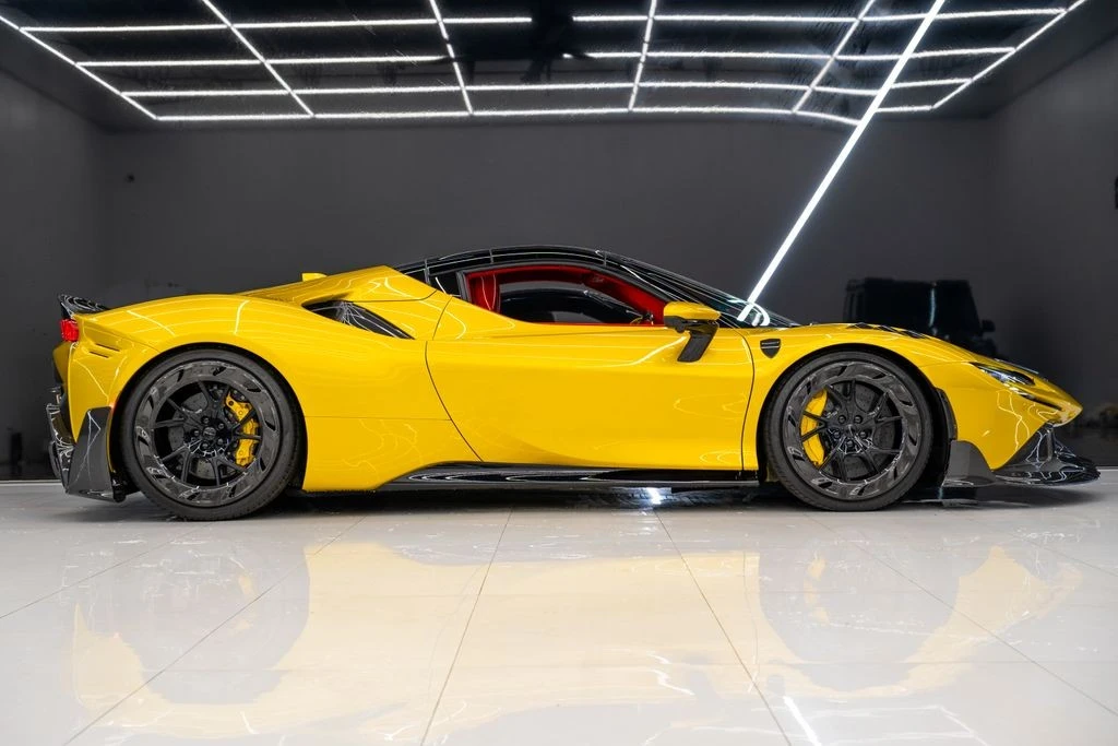 2022 Ferrari SF90 Spider - Image 13 of 21
