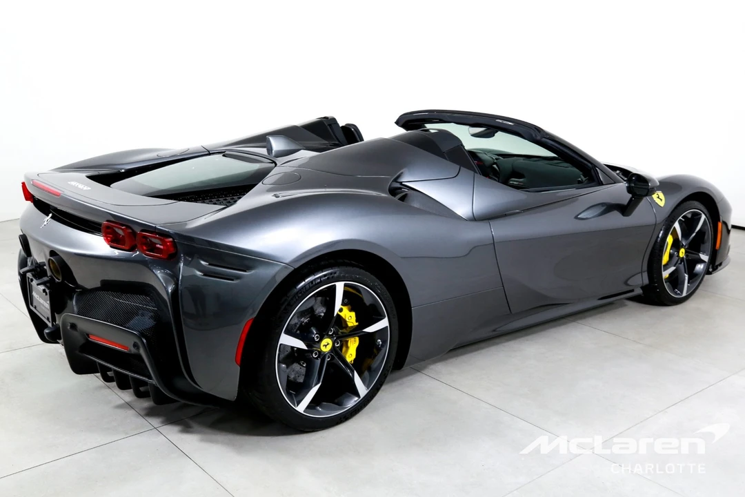 2022 Ferrari SF90 Spider - Image 10 of 21