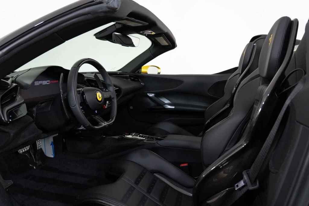 2022 Ferrari SF90 Spider - Image 6 of 31