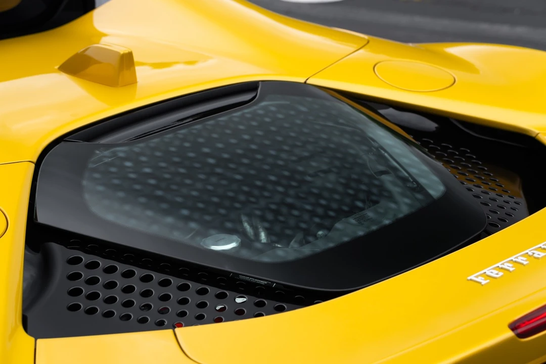 2022 Ferrari - Image 28 of 31