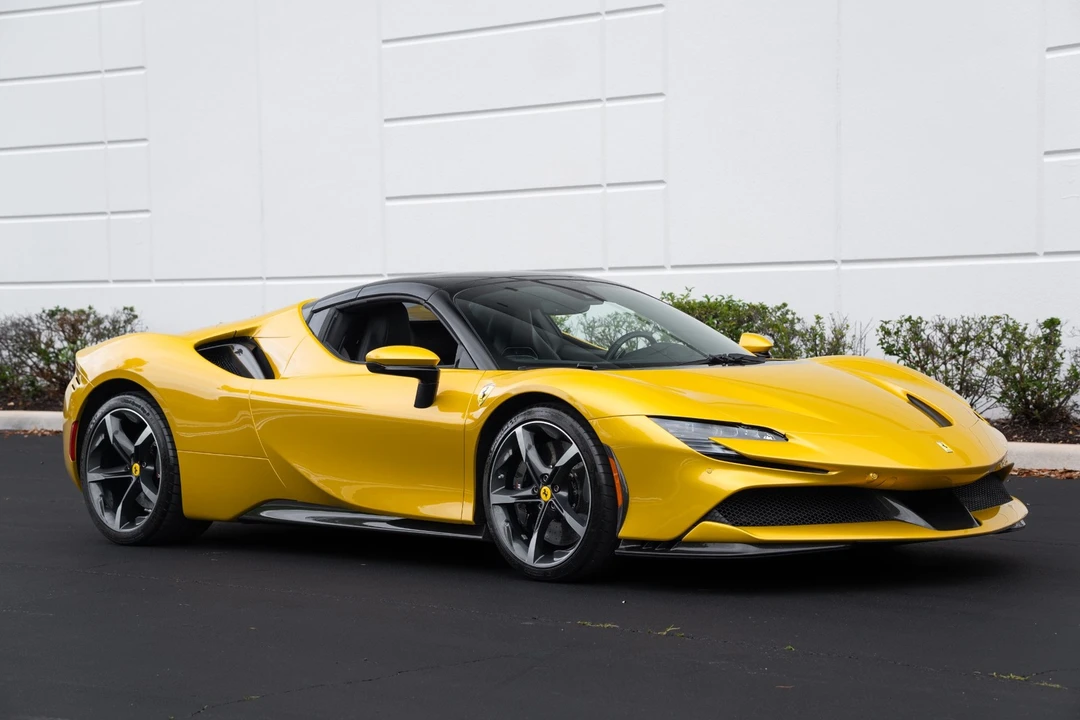 2022 Ferrari - Image 4 of 31