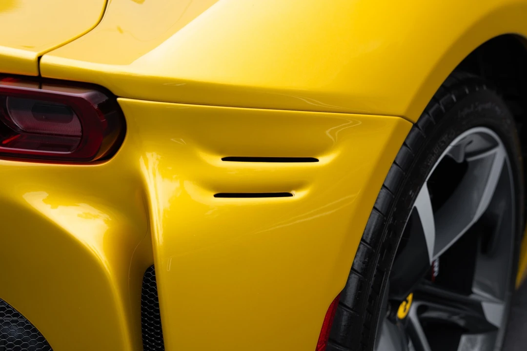 2022 Ferrari - Image 22 of 31