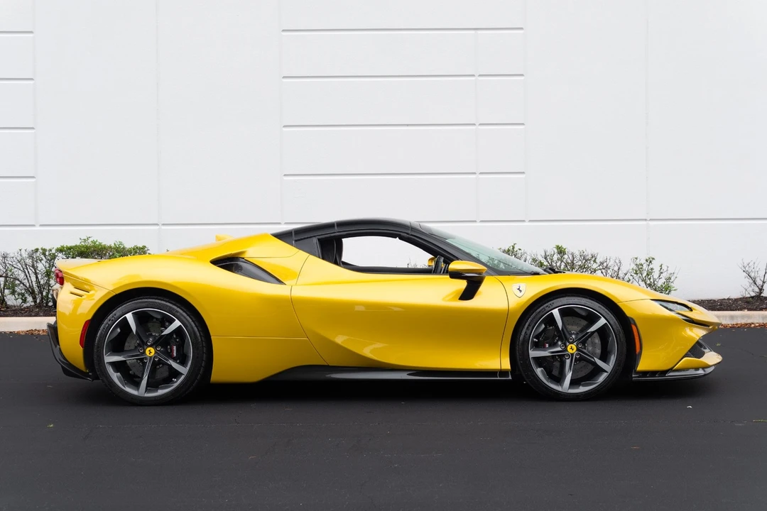 2022 Ferrari - Image 30 of 31