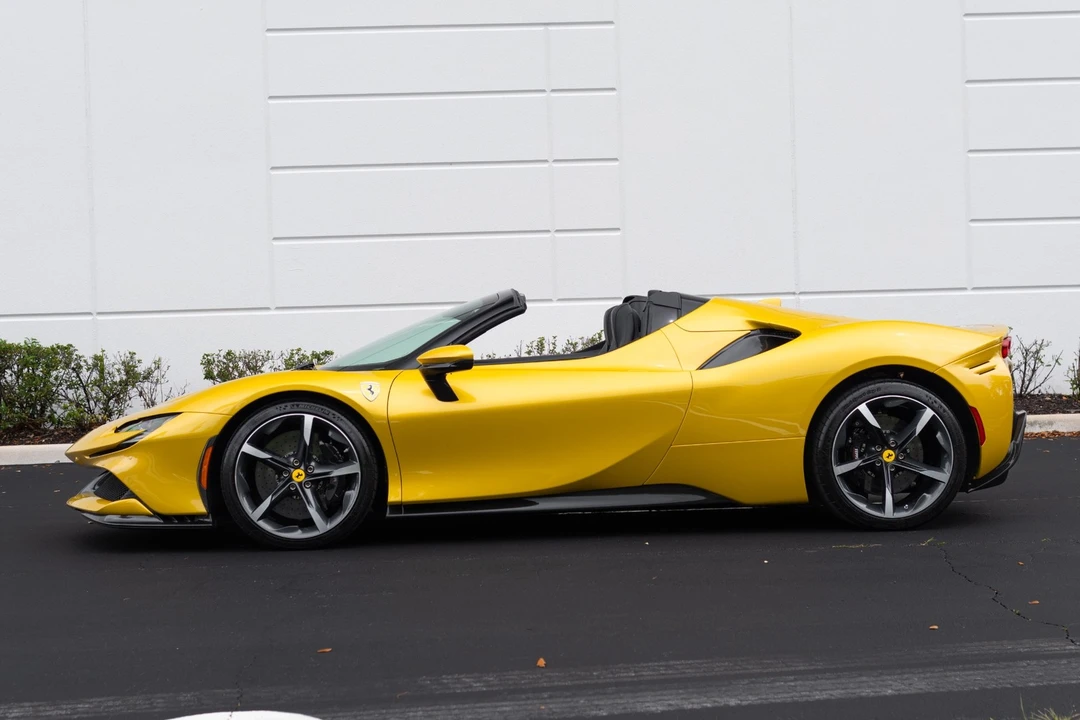 2022 Ferrari - Image 31 of 31