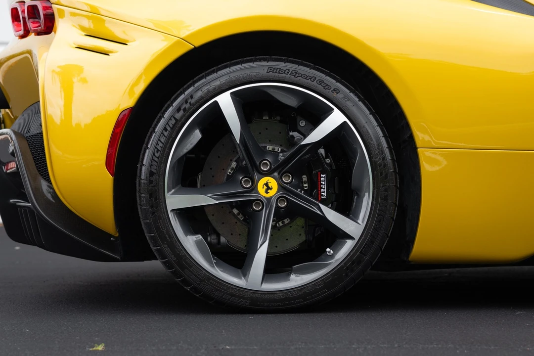 2022 Ferrari - Image 9 of 31