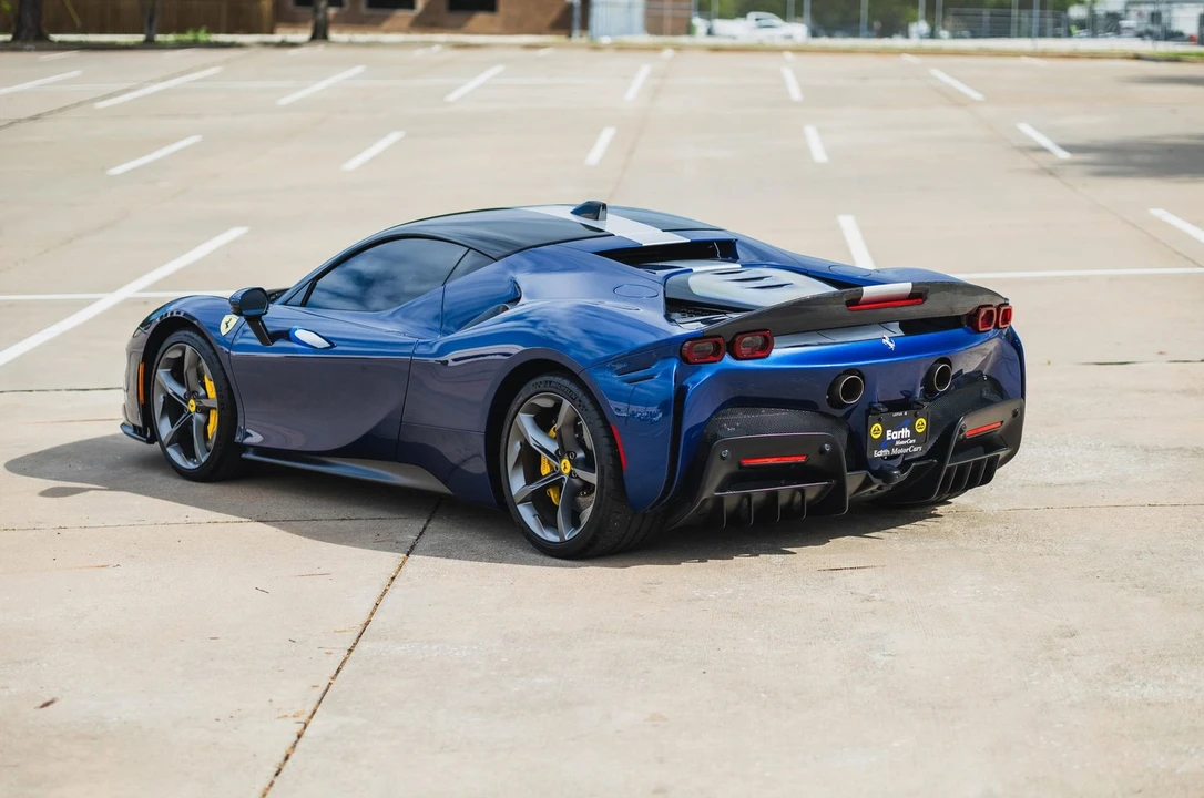 2022 Ferrari SF90 Stradale - Image 5 of 21