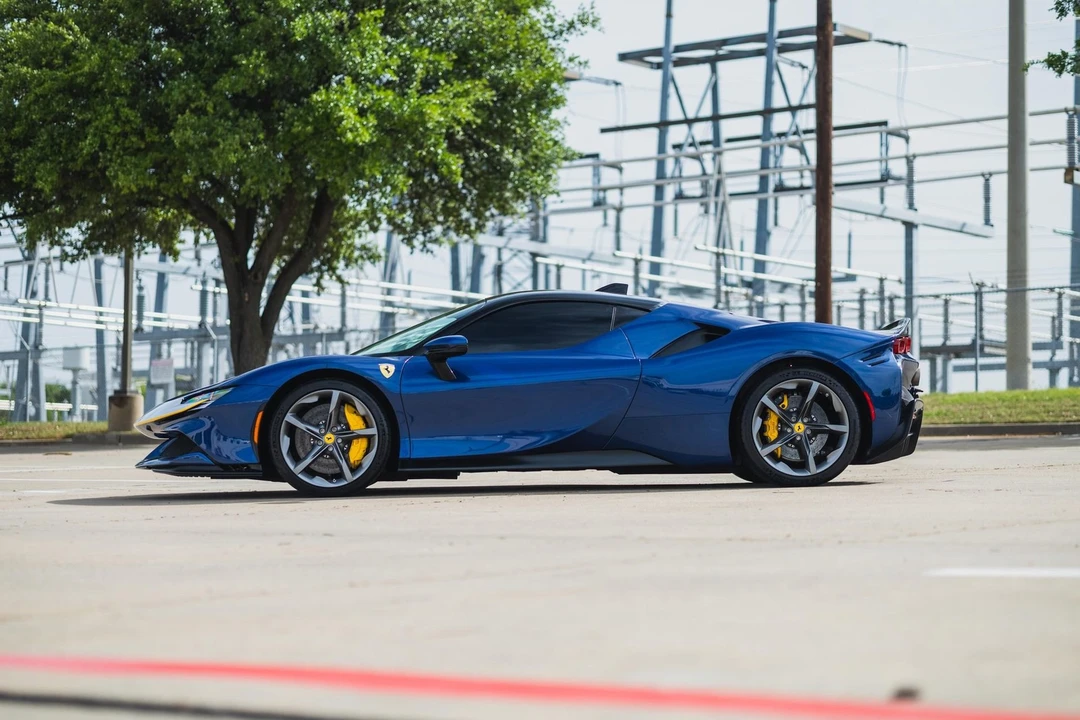 2022 Ferrari SF90 Stradale - Image 7 of 21
