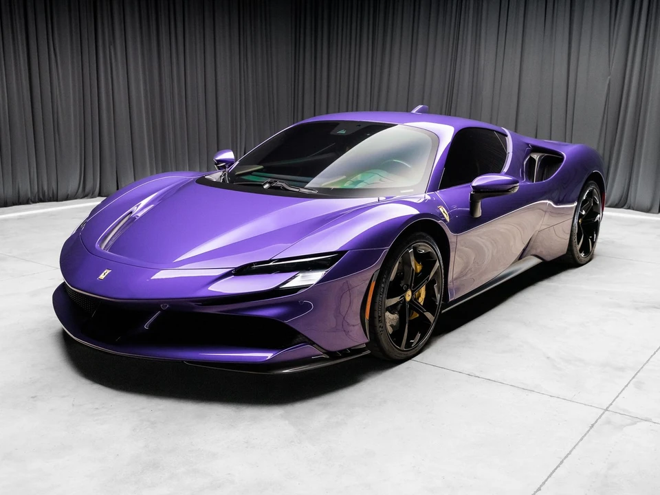 2022 Ferrari SF90 - Image 25 of 31