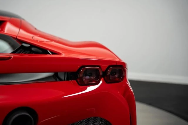 2022 Ferrari SF90 Stradale - Image 23 of 31