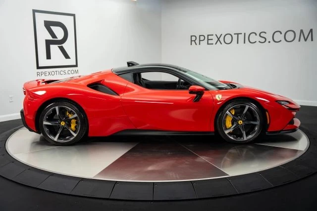 2022 Ferrari SF90 Stradale - Image 10 of 31