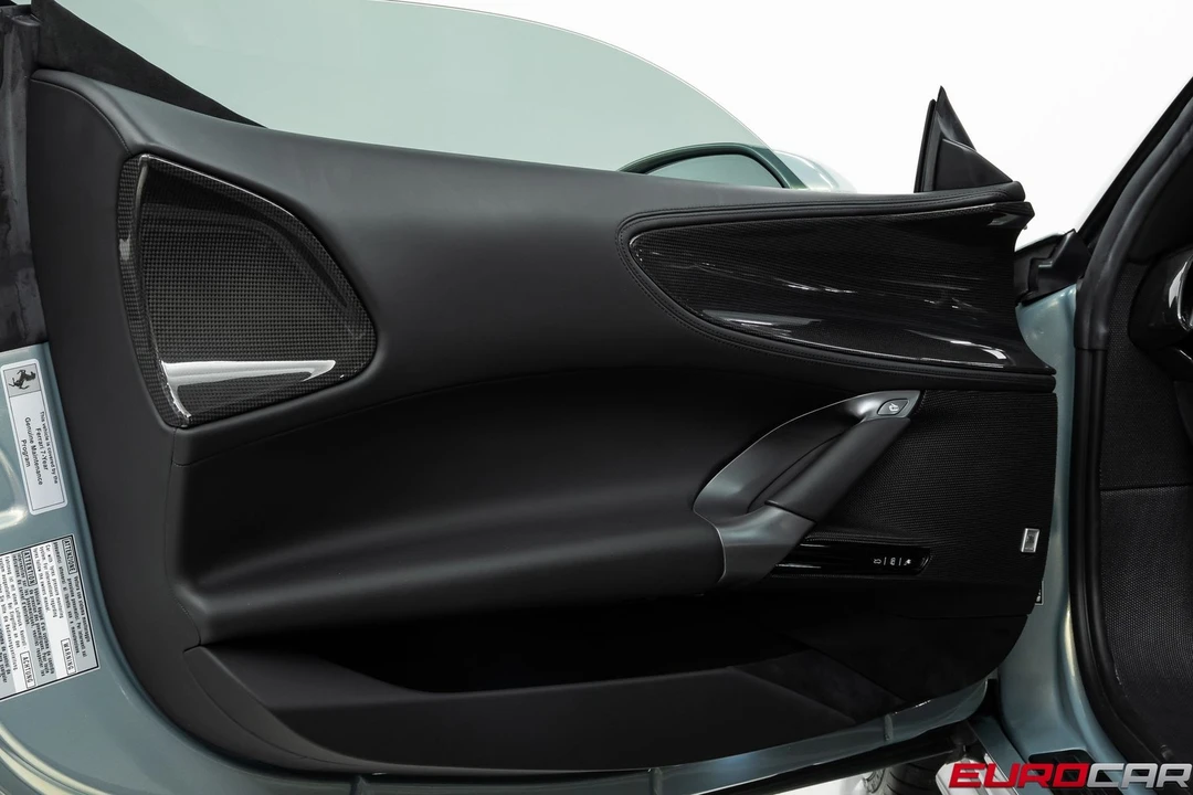 2022 Ferrari SF90 Stradale - Image 27 of 31