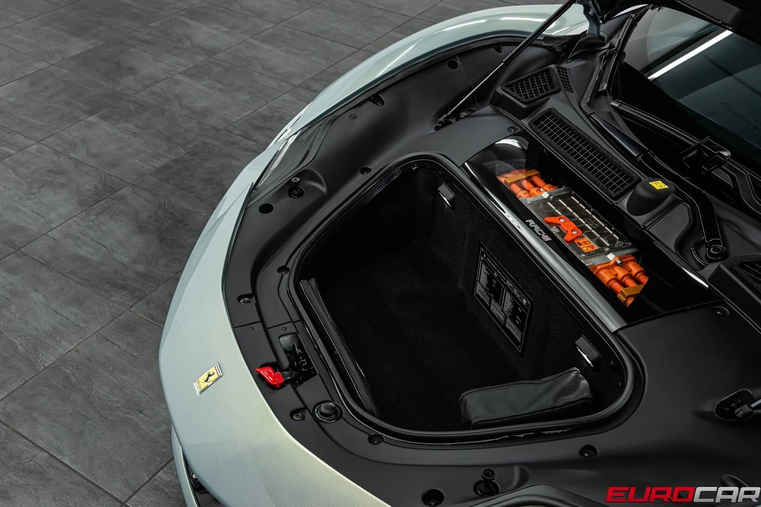 2022 Ferrari SF90 Stradale - Image 8 of 31