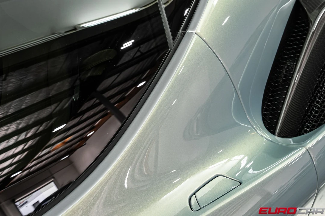 2022 Ferrari SF90 Stradale - Image 18 of 31