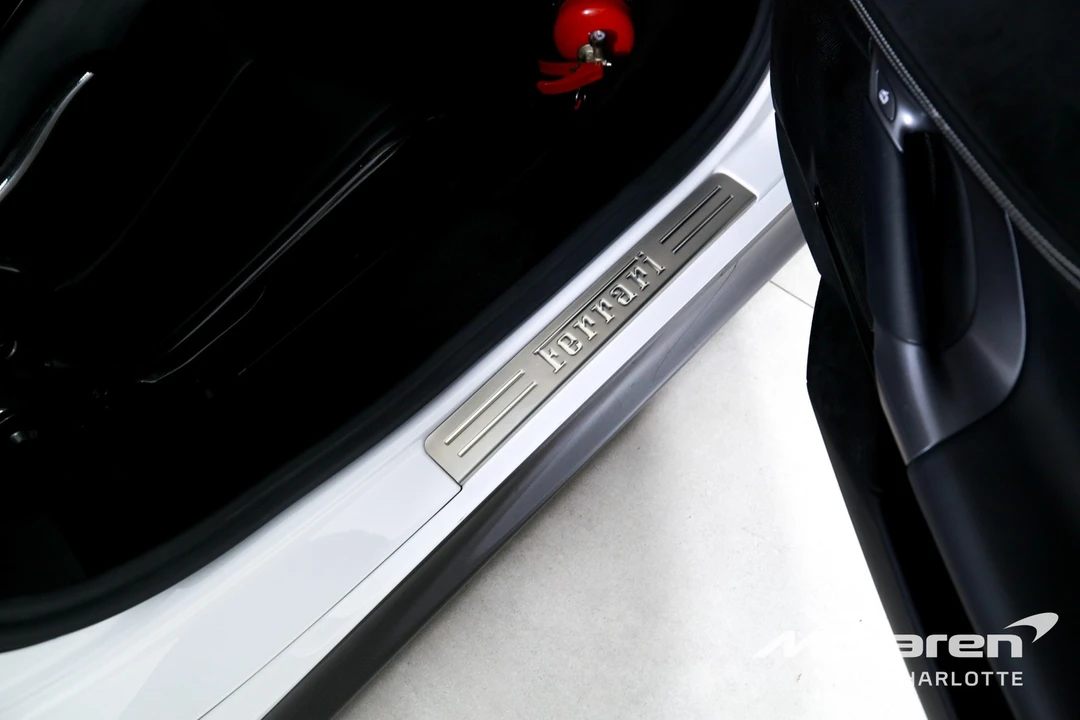 2022 Ferrari SF90 Stradale - Image 22 of 31