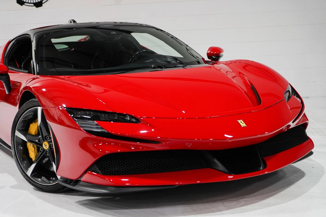 2022 Ferrari SF90 Stradale - Image 25 of 31